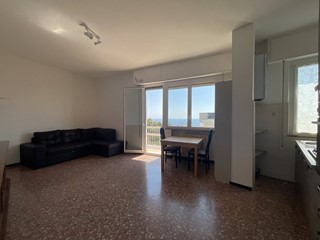 Trilocale in Vendita a Savona, 160'000&euro;, 80 m²