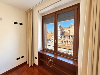 Trilocale in Vendita a Ferrara, 500'000&euro;, 99 m²
