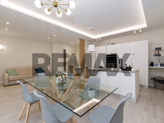 Quadrilocale in Vendita a Roma, 379'000&euro;, 110 m²