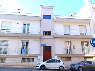 Quadrilocale in Vendita a Castellana Grotte, 185'000&euro;, 150 m²