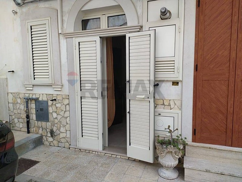 Monolocale in Affitto a Mattinata, 400&euro;, 35 m²