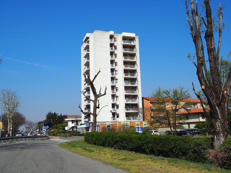 Quadrilocale in Vendita a Inzago, 255'000&euro;, 164 m²