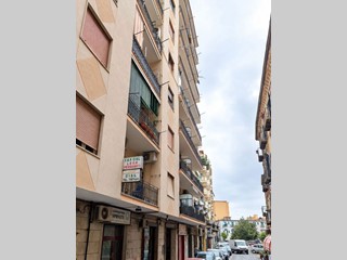 Trilocale in Vendita a Casoria, 135'000&euro;, 90 m²