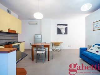 Bilocale in Affitto a Milano, 1'200&euro;, 78 m², arredato