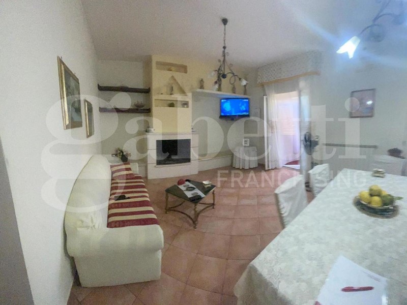 Appartamento in Vendita a Sessa Aurunca, 185'000&euro;, 190 m²