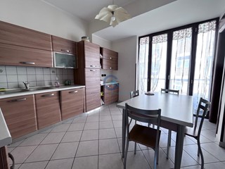 Trilocale in Affitto a Catanzaro, zona Lungomare, 280&euro;, 90 m², arredato