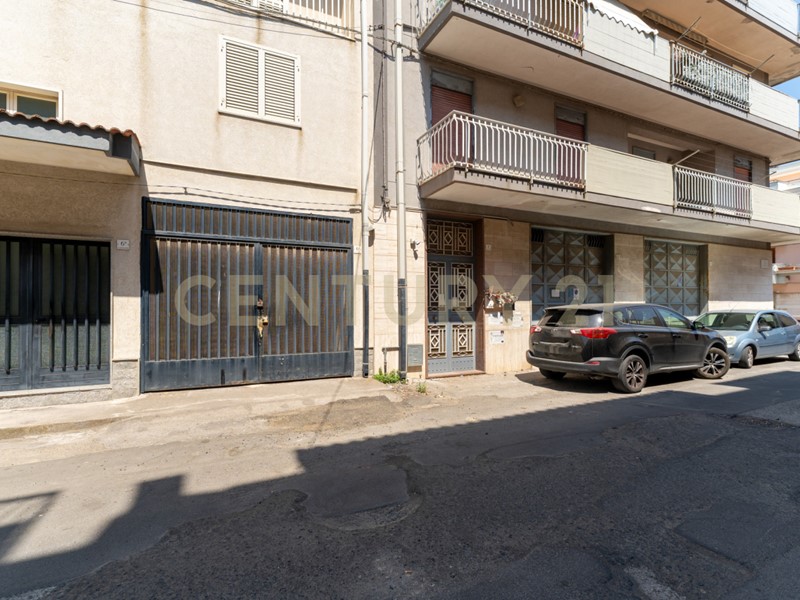 Quadrilocale in Vendita a Lentini, 70'000&euro;, 137 m²