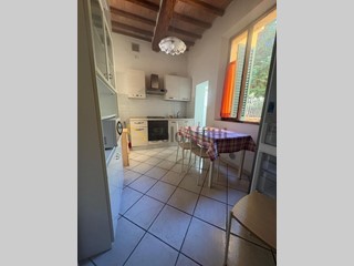 Quadrilocale in Affitto a Siena, zona Fuori Porta Ovile, 800&euro;, 60 m², arredato