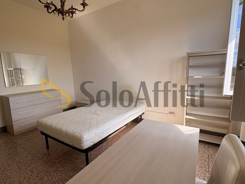 Quadrilocale in Affitto a Siena, zona Fuori Porta Camollia, 900&euro;, 80 m², arredato