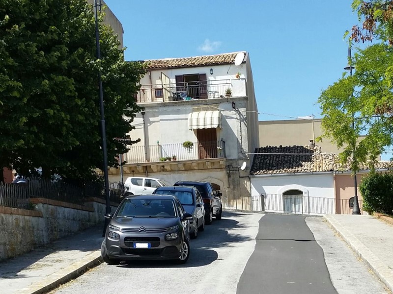 Trilocale in Vendita a Palazzolo Acreide, 38'000&euro;, 59 m², arredato