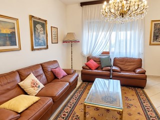 Appartamento in Vendita a Asciano, 115'000&euro;, 105 m², arredato
