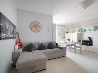 Trilocale in Vendita a Monopoli, zona PERIFERIA SUD, 295'000&euro;, 77 m²