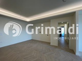 Quadrilocale in Vendita a Bellizzi, 275'000&euro;, 111 m²