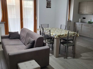 Trilocale in Affitto a Torino, zona San Paolo, 1'000&euro;, 75 m², arredato