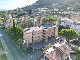 Bilocale in Vendita a Bordighera, 130'000&euro;, 40 m²