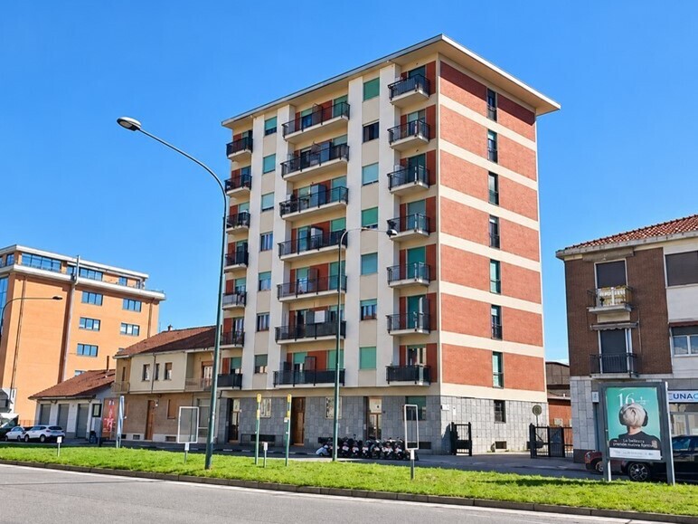 Trilocale in Vendita a Torino, 33'750&euro;, 54 m²