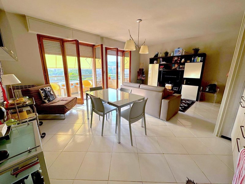 Quadrilocale in Affitto a Lavagna, zona Centro, 850&euro;, 65 m², arredato