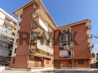 Appartamento in Vendita a Tremestieri Etneo, 165'000&euro;, 138 m²
