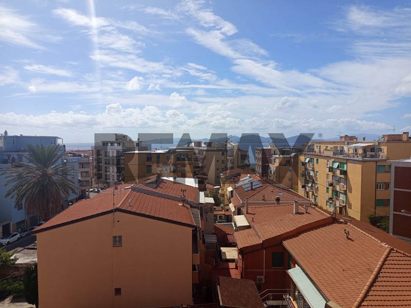Appartamento in Vendita a Piombino, 125'000&euro;, 109 m²