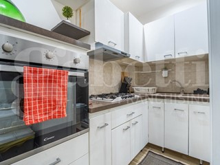 Trilocale in Vendita a Palermo, 157'000&euro;, 67 m², arredato