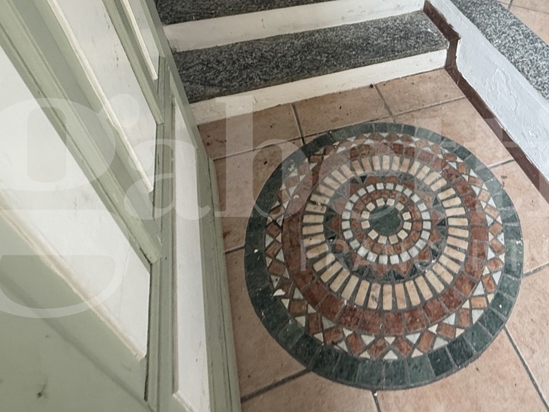 Trilocale in Vendita a Erba, 85'000&euro;, 95 m²