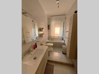 Bilocale in Vendita a Bari, 135'000&euro;, 70 m²
