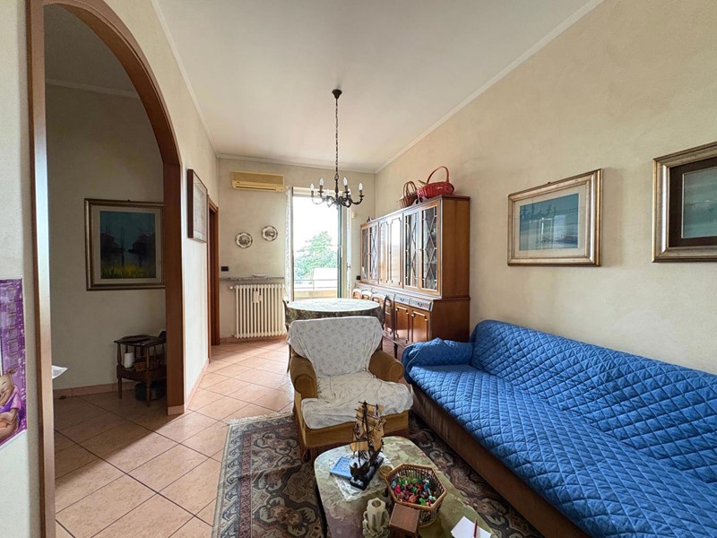 Trilocale in Vendita a Magenta, 145'000&euro;, 95 m²