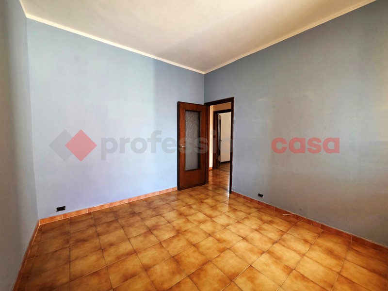 Trilocale in Vendita a Guanzate, 88'000&euro;, 75 m²