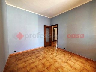 Trilocale in Vendita a Guanzate, 88'000&euro;, 75 m²