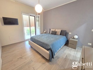 Trilocale in Vendita a Pomigliano d'Arco, 275'000&euro;, 95 m², con Box