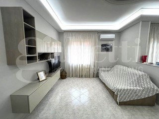 Quadrilocale in Vendita a Arzano, 135'000&euro;, 127 m²