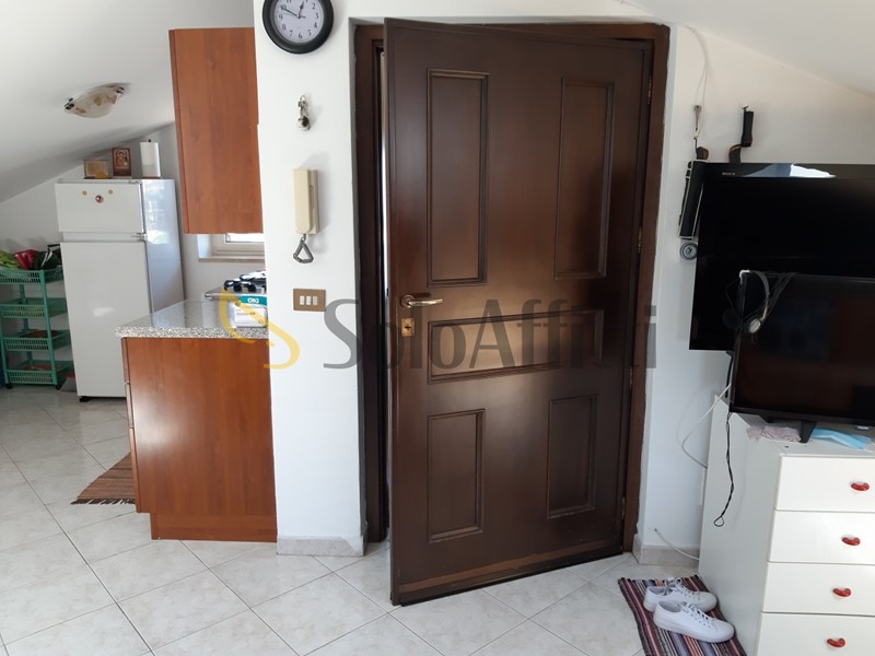 Bilocale in Affitto a Roma, zona Ciampino-Morena, 650&euro;, 70 m²