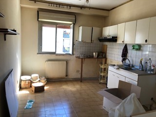 Quadrilocale in Vendita a Siracusa, zona Pizzuta Scala Greca, 60'000&euro;, 88 m²