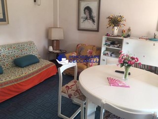 Trilocale in Vendita a Massa, zona Poveromo, 190'000&euro;, 55 m², arredato