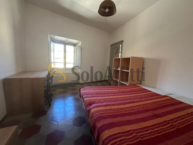 Appartamento in Affitto a Siena, zona Centro storico, 400&euro;, 160 m², arredato