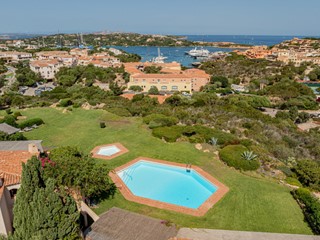 Appartamento in Vendita a Arzachena, zona Porto Cervo, 555'000&euro;, 90 m²