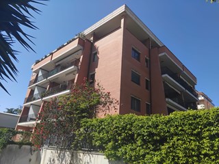 Appartamento in Vendita a Vasto, zona VIA SAN GIOVANNI DA CAPESTRANO , 218'000&euro;, 87 m², arredato