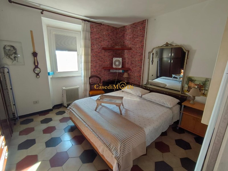 Bilocale in Vendita a Rosignano Marittimo, zona Gabbro, 130'000&euro;, 86 m²
