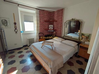 Bilocale in Vendita a Rosignano Marittimo, zona Gabbro, 130'000&euro;, 86 m²