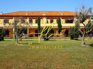 Trilocale in Vendita a Campiglia Marittima, zona Venturina Terme, 190'000&euro;, 96 m², arredato