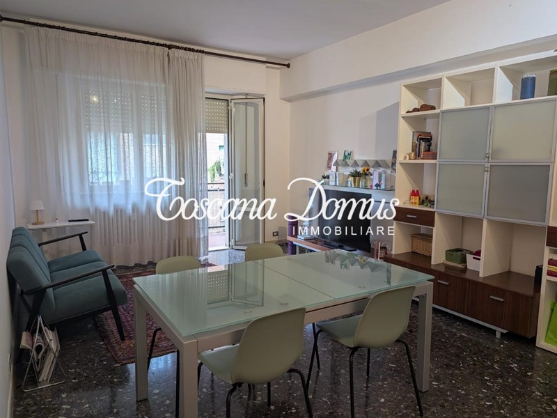 Quadrilocale in Affitto a Siena, 1'000&euro;, 90 m², arredato