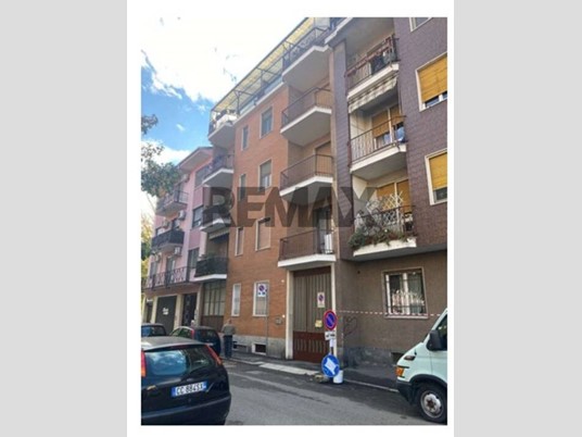 Trilocale in Vendita a Novara, 63'975&euro;, 78 m²