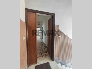 Appartamento in Vendita a Siracusa, 90'000&euro;, 116 m²