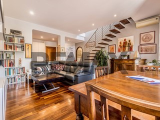 Quadrilocale in Vendita a Roma, 269'000&euro;, 140 m²