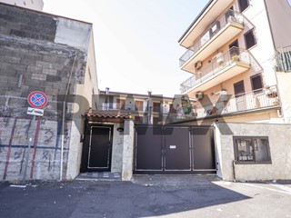 Quadrilocale in Vendita a Gravina di Catania, 205'000&euro;, 100 m²