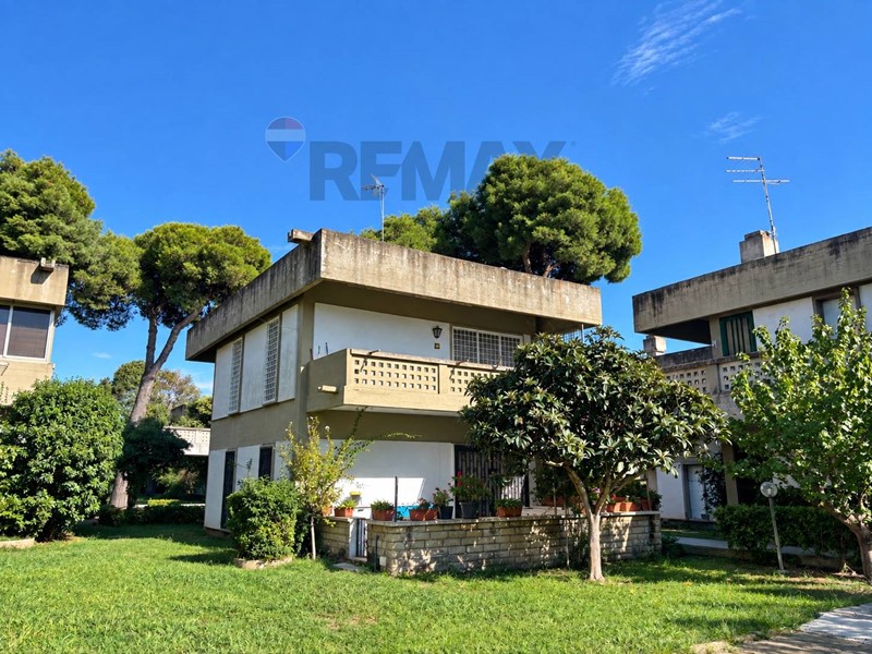 Trilocale in Vendita a Ardea, 75'000&euro;, 60 m²
