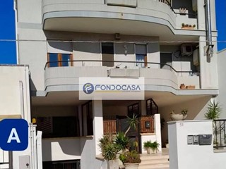 Quadrilocale in Vendita a Lecce, 195'000&euro;, 106 m²