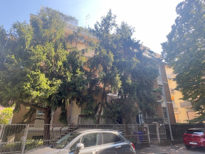Trilocale in Vendita a Parma, 178'000&euro;, 89 m²