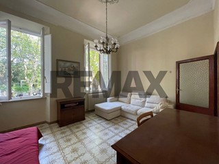 Appartamento in Affitto a Jesi, 640&euro;, 120 m²
