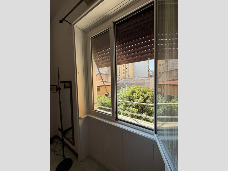Bilocale in Vendita a Milano, 239'000&euro;, 72 m², arredato